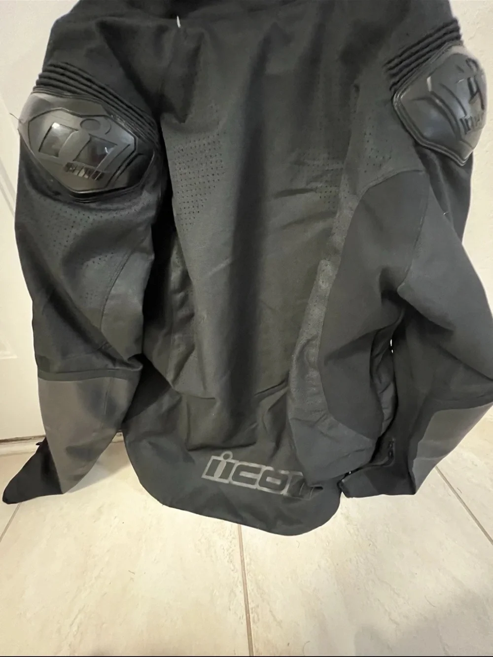 ICON zipper broken